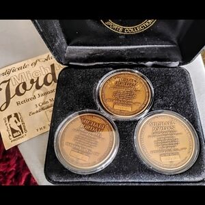Michael Jordan Commemorative Coin Set - Gold